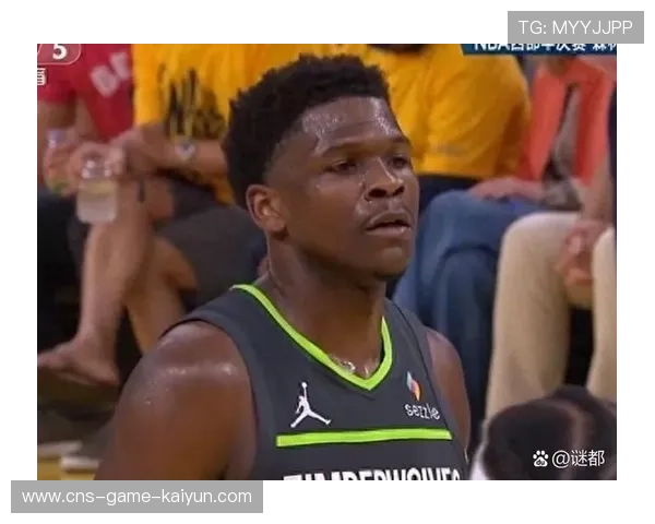 库里连续上演外线好戏，勇士外线攻势令人窒息